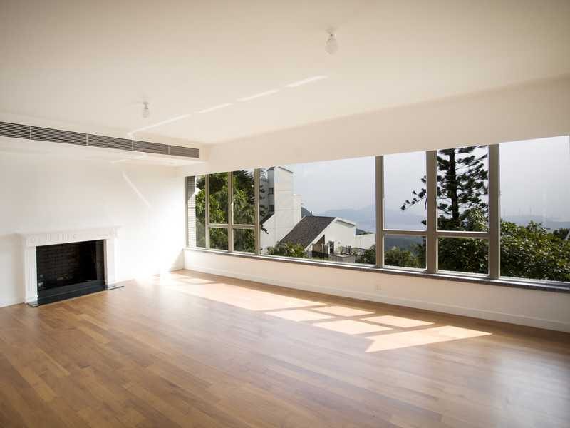 photo 2 — Mount Austin Estate, The Peak