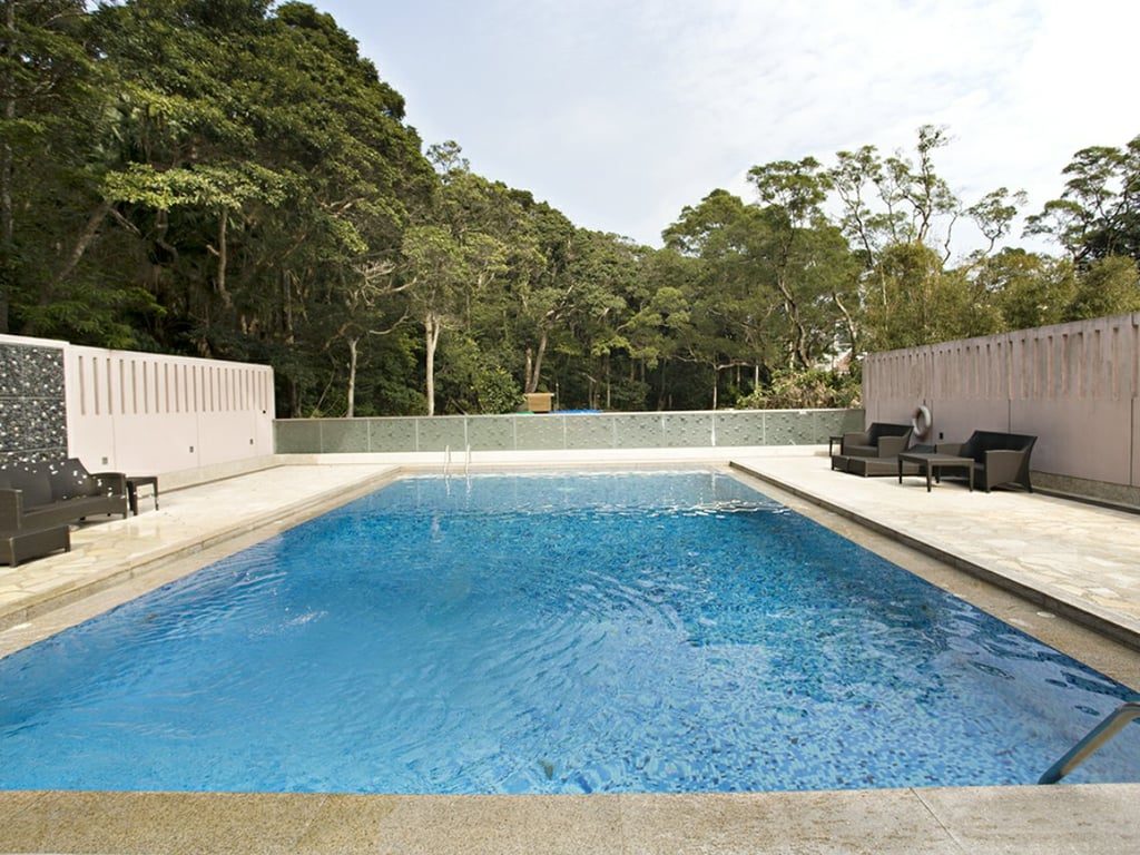 photo 10 — Mount Austin Estate, The Peak