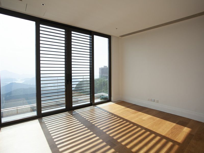 photo 16 — 7-15 Mount Kellet Road, The Peak