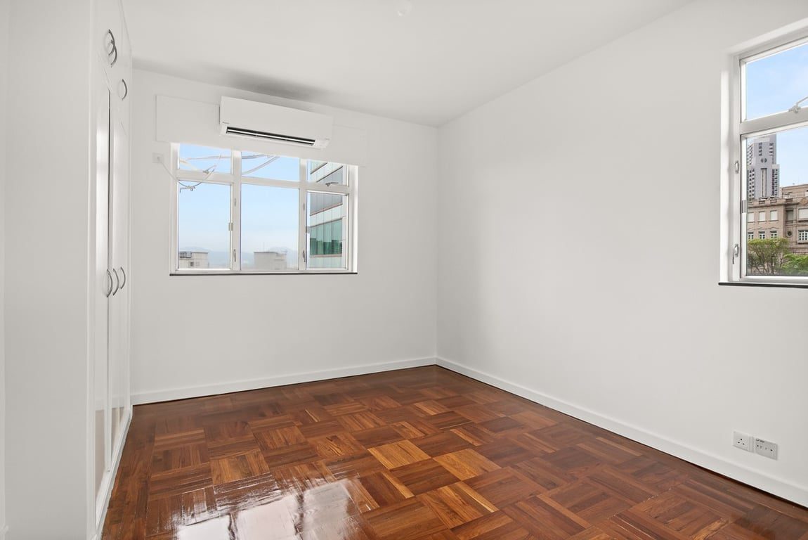 photo 6 — Marlborough House, Jardine S Lookout