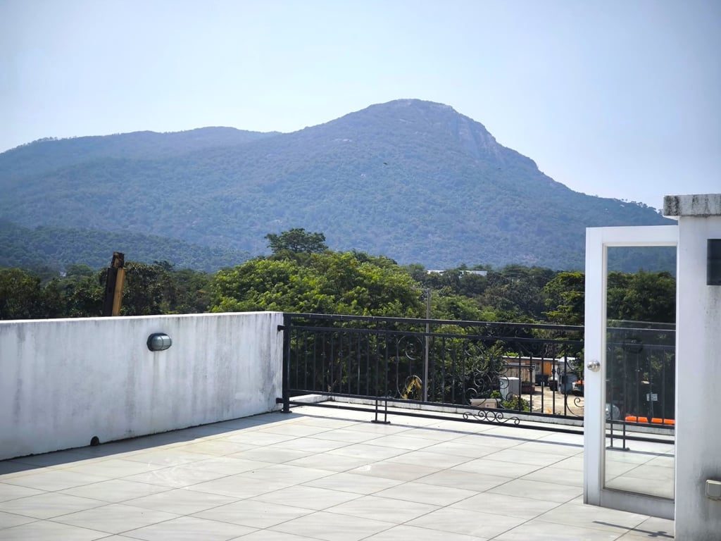 photo 1 — Pui O, South Lantau