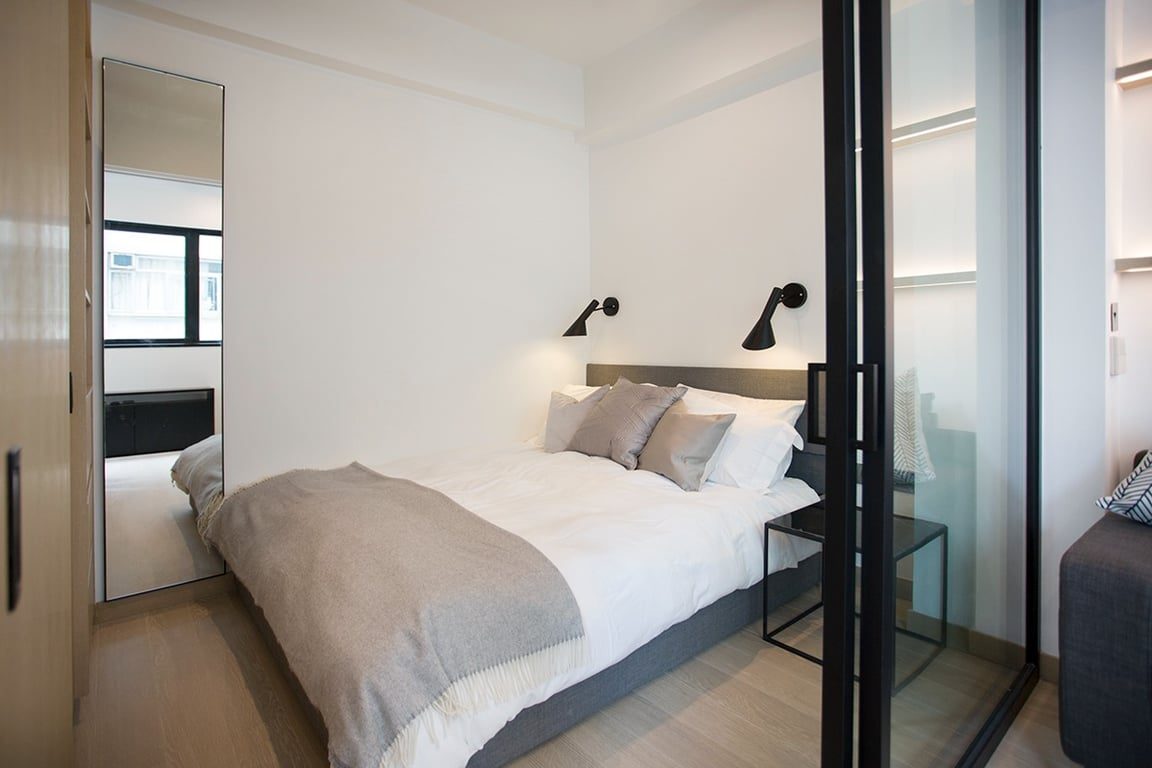 photo 4 — 379 Queen's Road Central, Sheung Wan