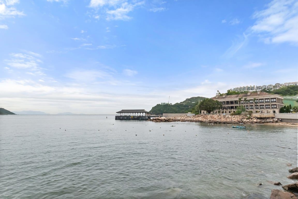 photo 10 — Stanley Beach Villa, Stanley