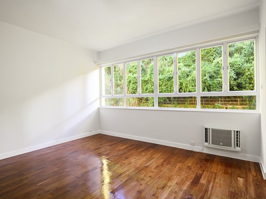 photo 6 — Panorama, Mid Levels Central