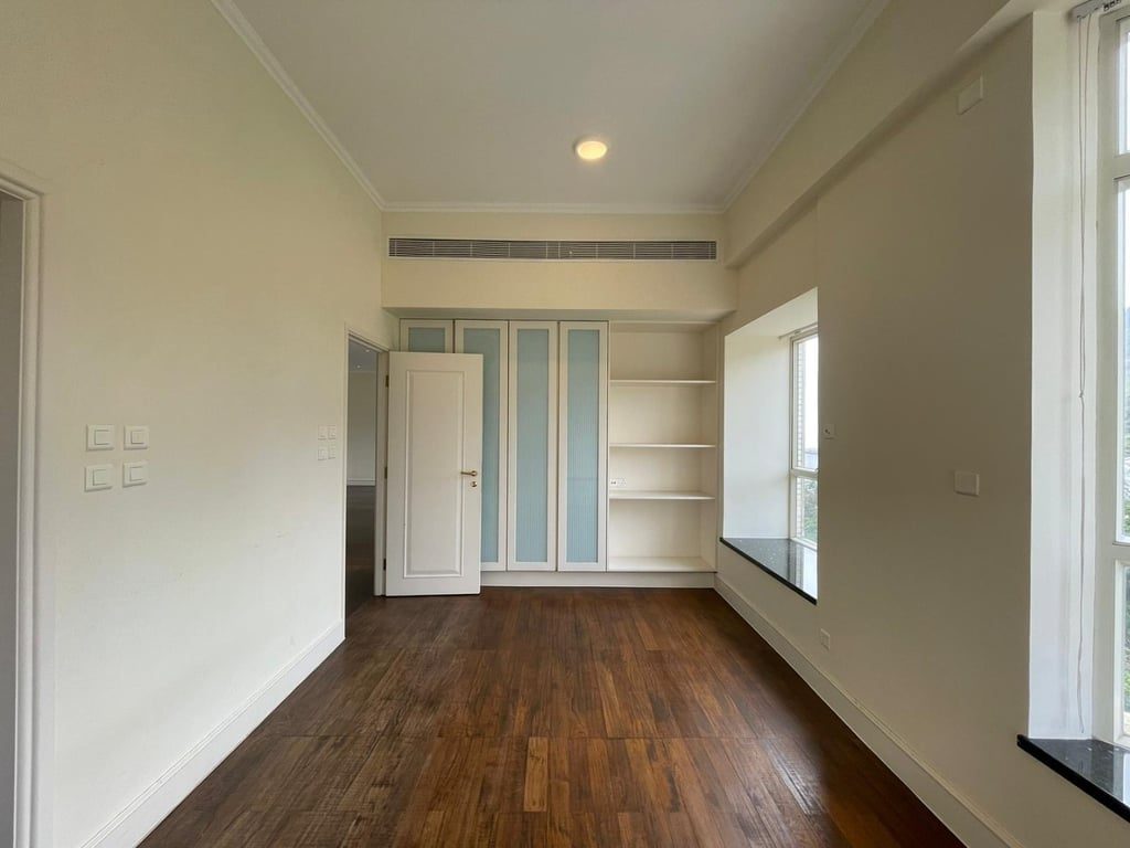 相片 23 — HOUSE A，山頂