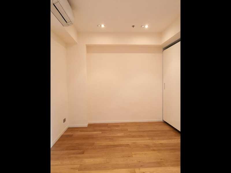 photo 4 — Kai Fat Building, Sheung Wan
