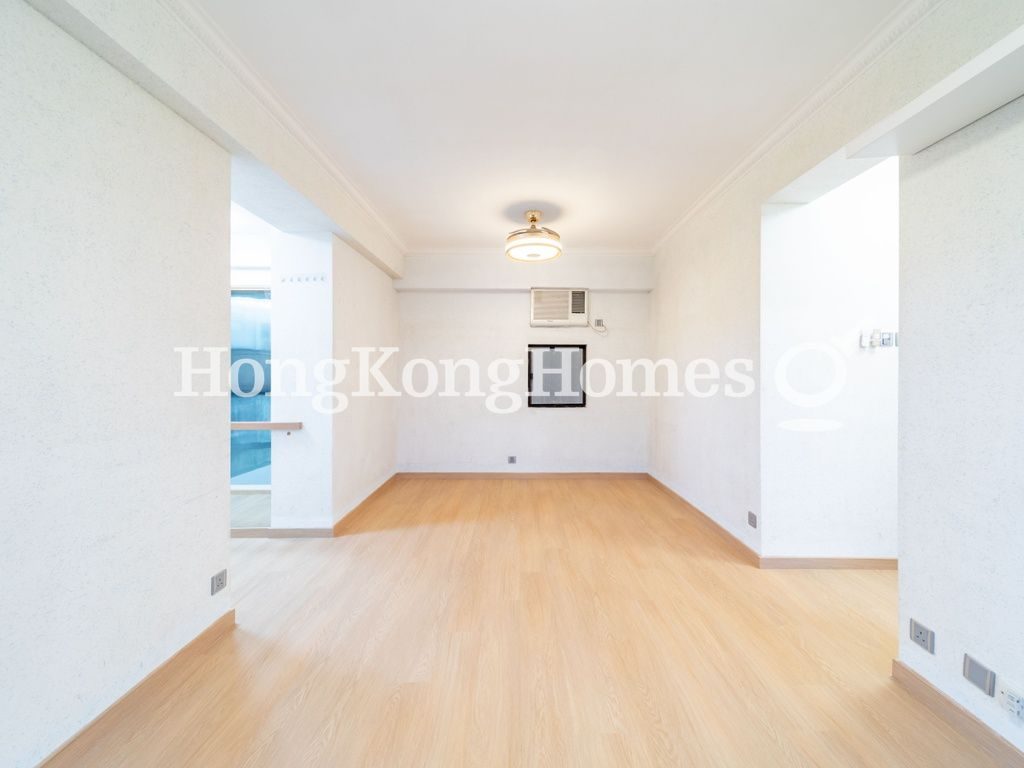 Living and Dining Room — Ronsdale Garden - Block 1, Tai Hang