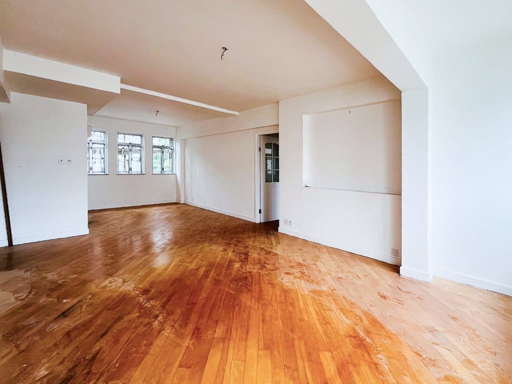 photo 3 — Seaview Mansion, Mid Levels Central