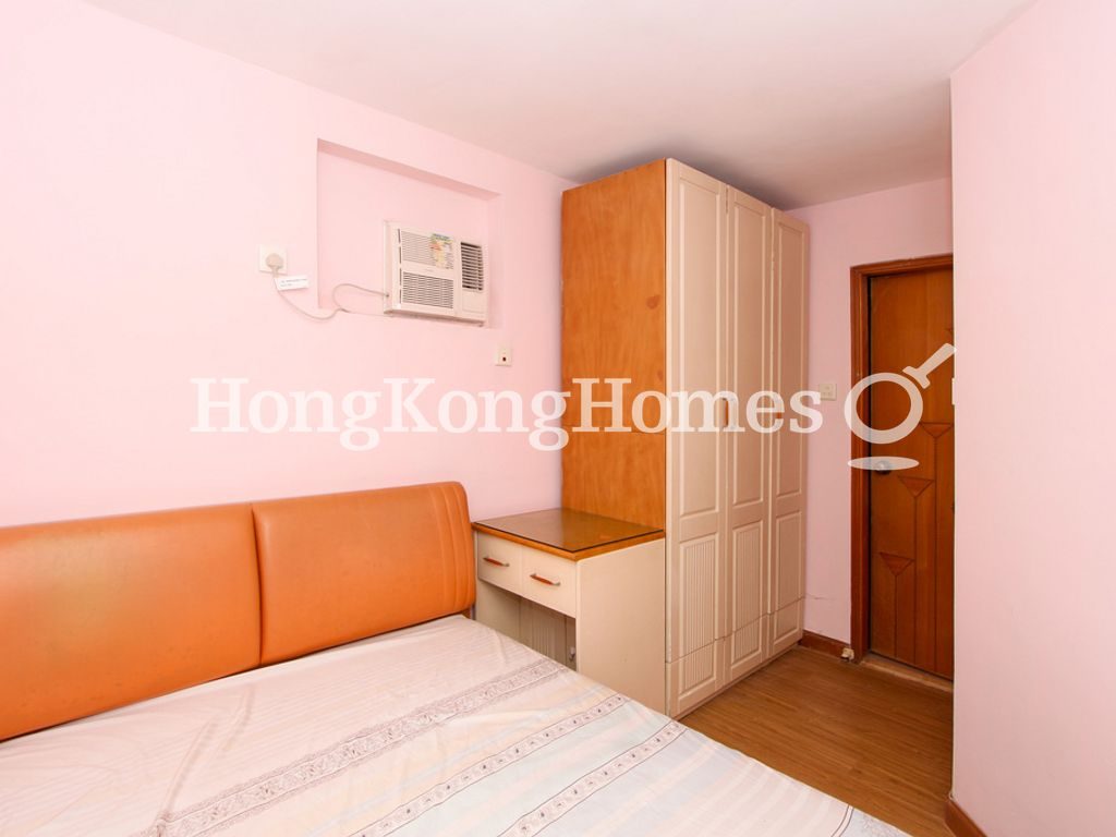 Master Bedroom — Taikoo Shing - King Tien Mansion, Taikoo Shing