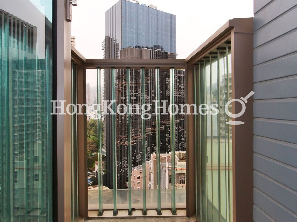 Balcony off Bedroom — 囍匯 - 第2期- 第2座，灣仔