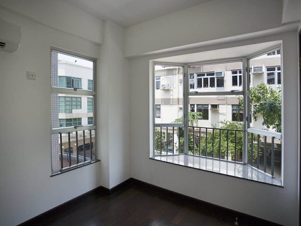 photo 4 — The Regalis, Pok Fu Lam