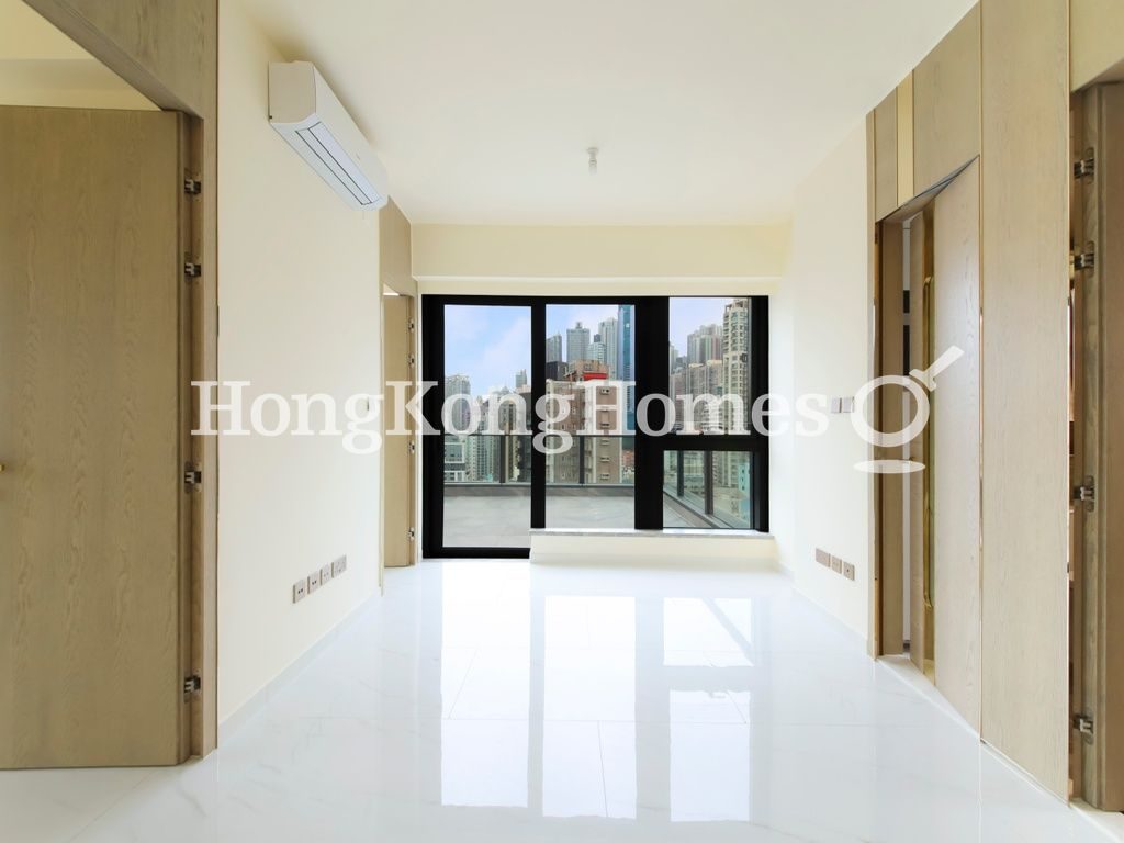 Living and Dining Room — The Queens, Sai Ying Pun
