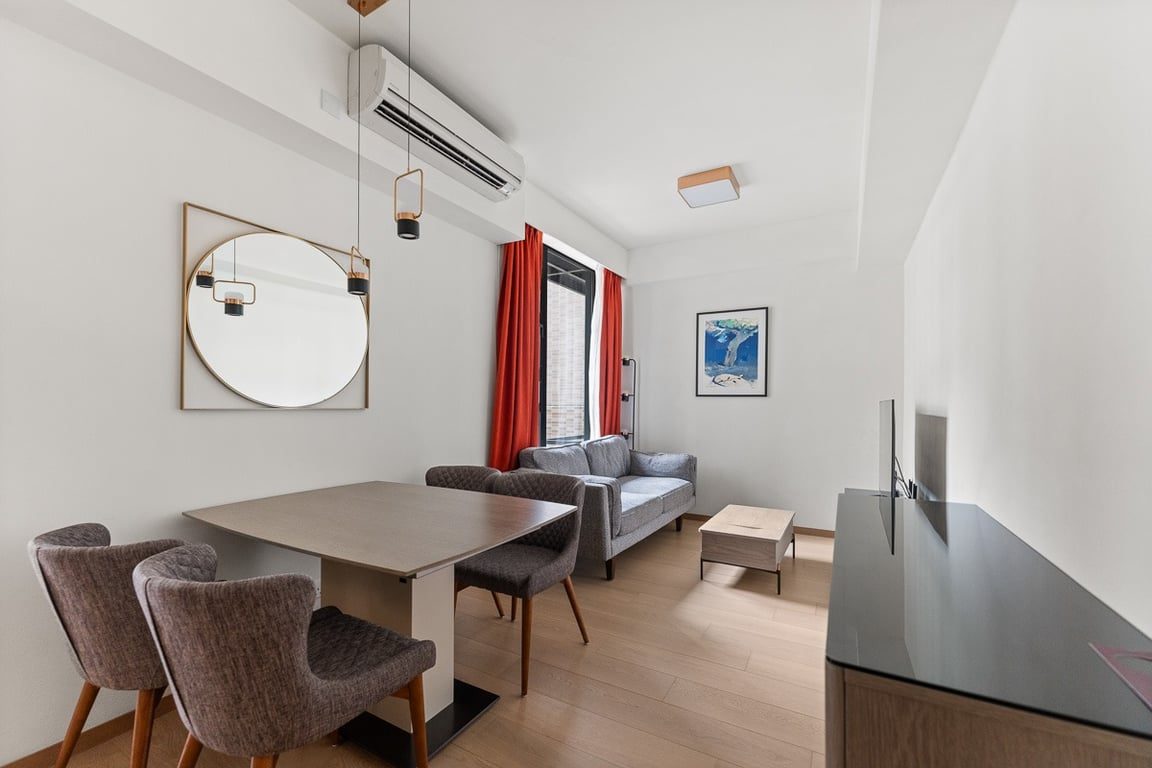 photo 2 — Eaton Residences, Happy Valley