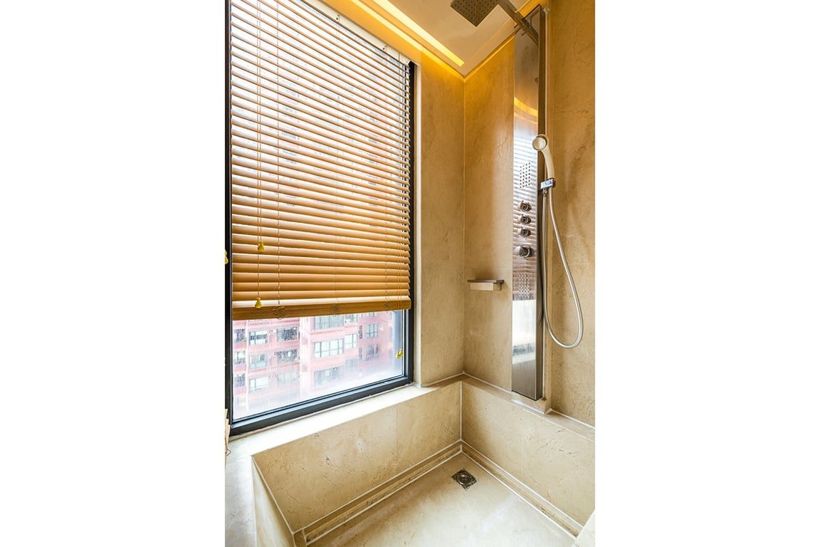 photo 7 — Gramercy, Mid Levels Central