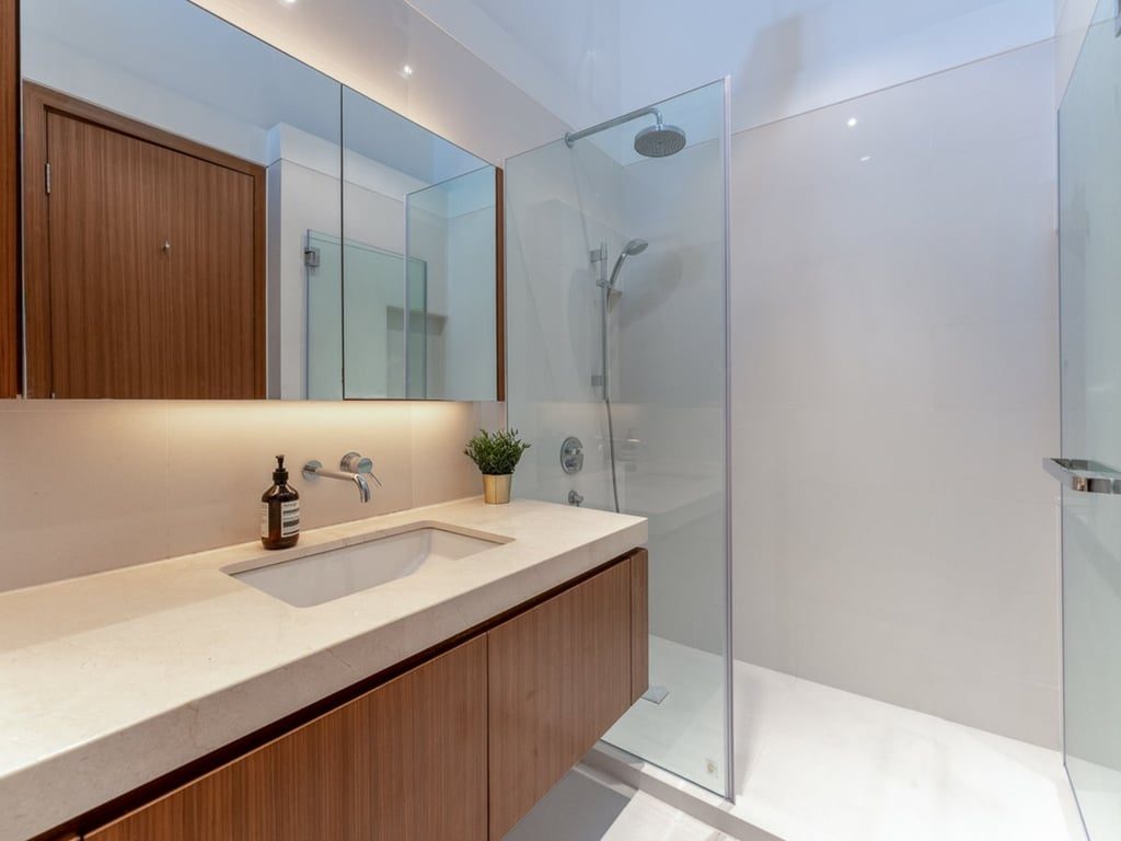 photo 14 — Strawberry Hill Phase II, The Peak
