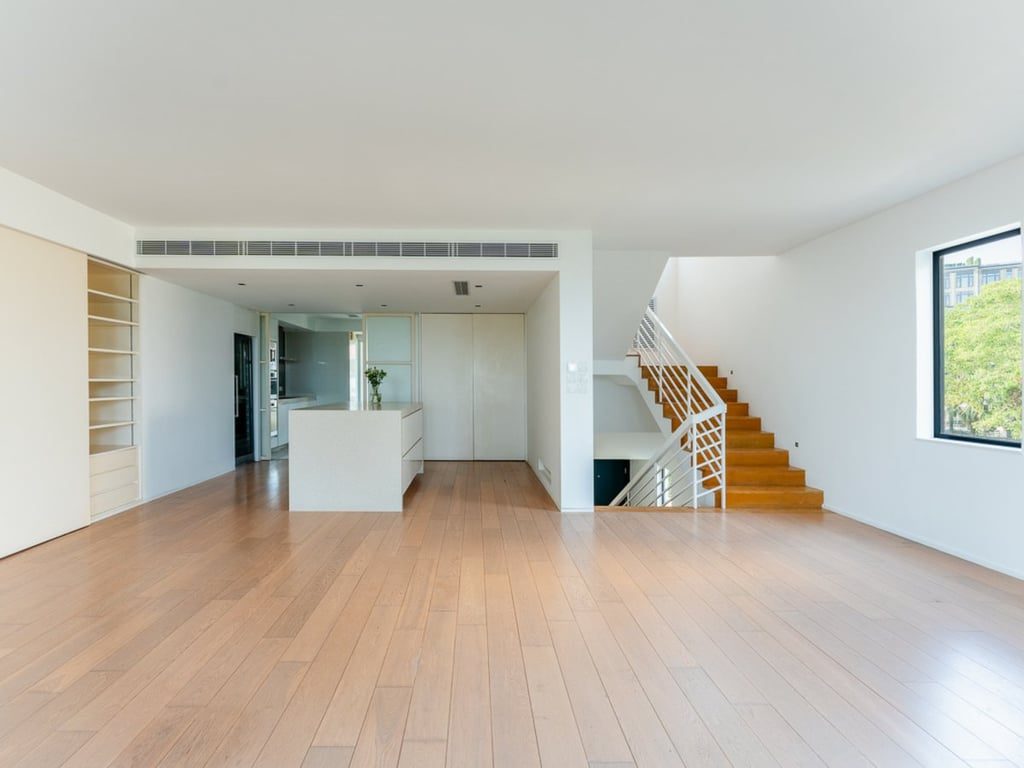 photo 5 — Strawberry Hill Phase II, The Peak