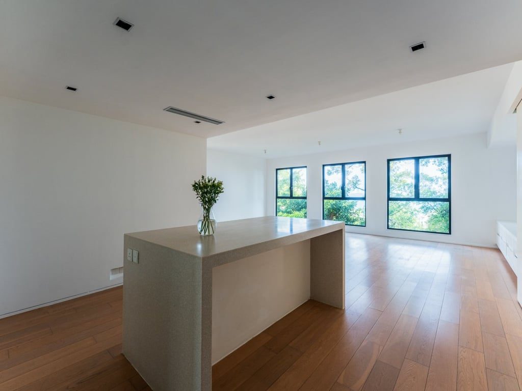photo 6 — Strawberry Hill Phase II, The Peak