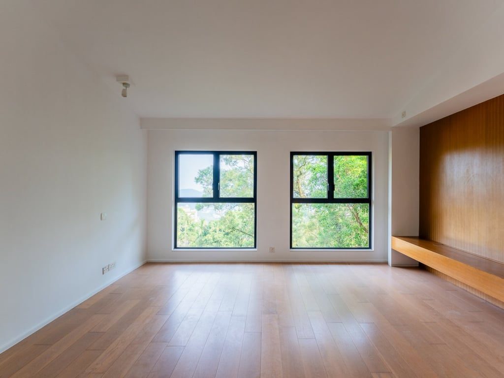 photo 9 — Strawberry Hill Phase II, The Peak