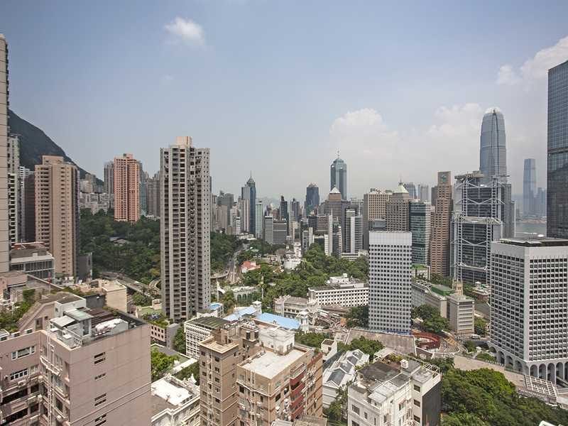 St. Joan Court