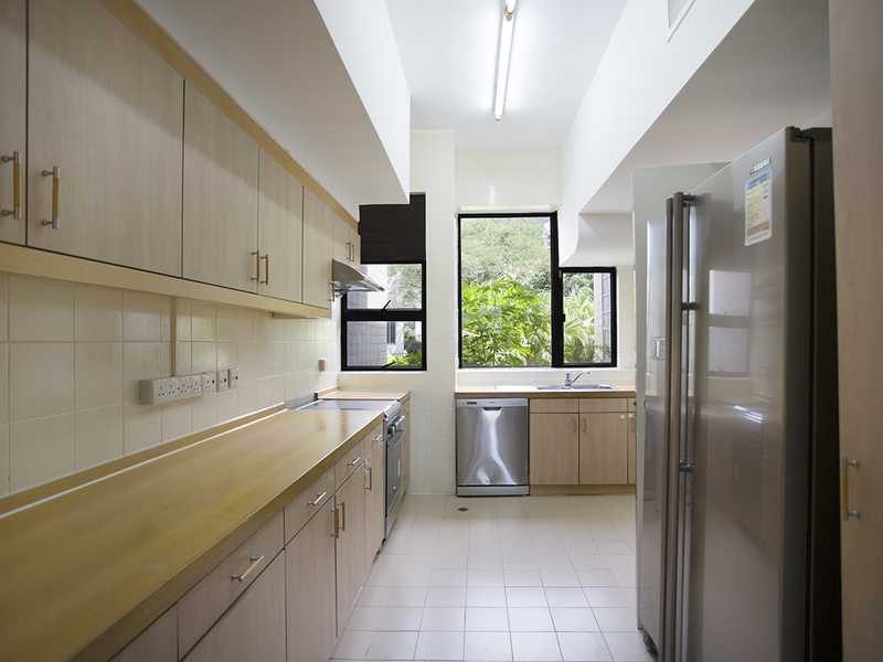 photo 3 — 6 Headland Road, South Bay