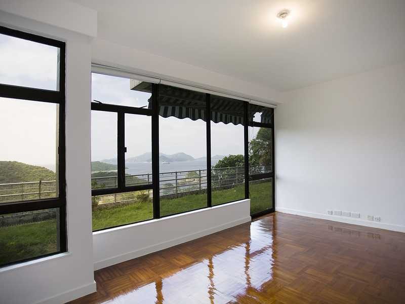 photo 7 — 6 Headland Road, South Bay