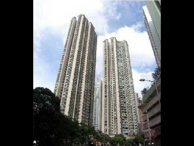 photo 10 — Robinson Place, Mid Levels West