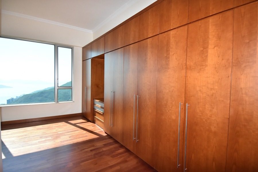 photo 4 — Chelsea Court, The Peak