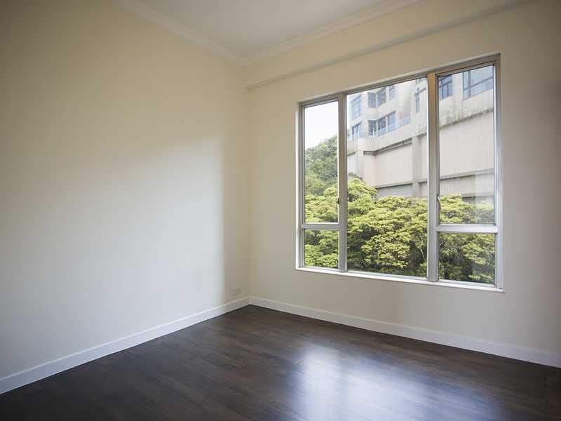 photo 6 — Chelsea Court, The Peak