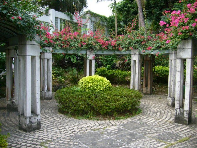 photo 7 — Hau Yuen, Shouson Hill