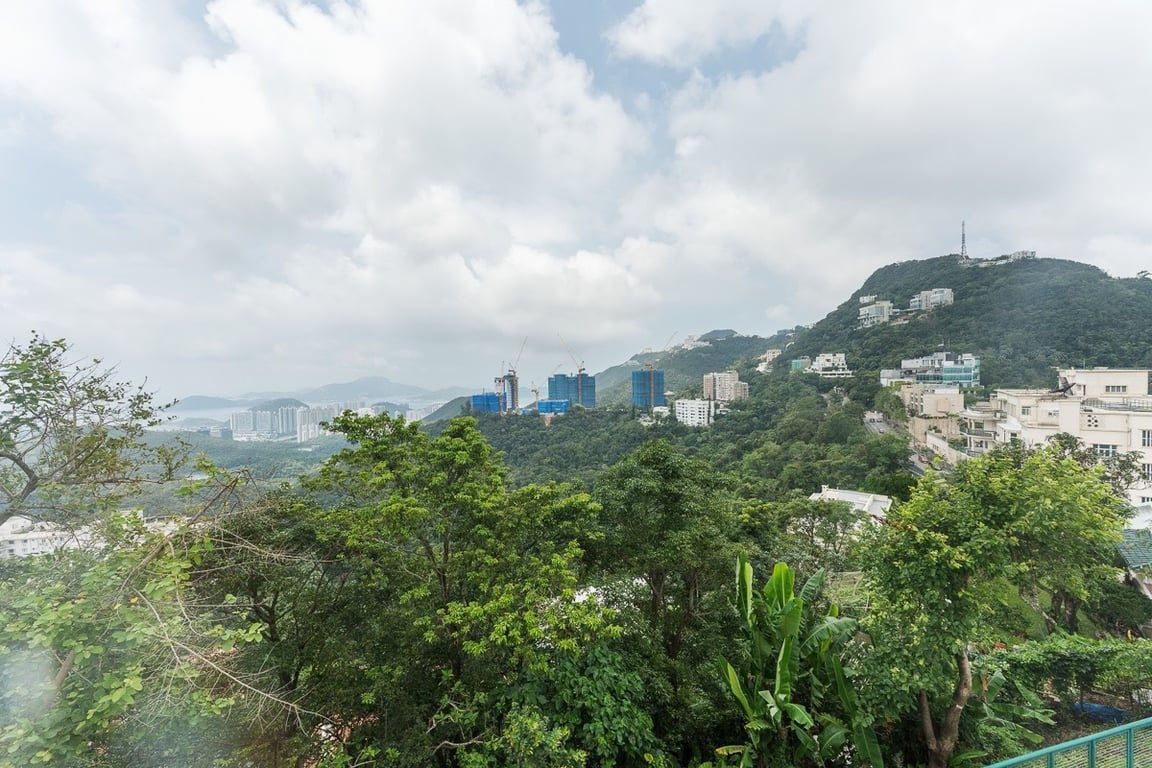 photo 15 — 33 Magazine Gap Road, The Peak