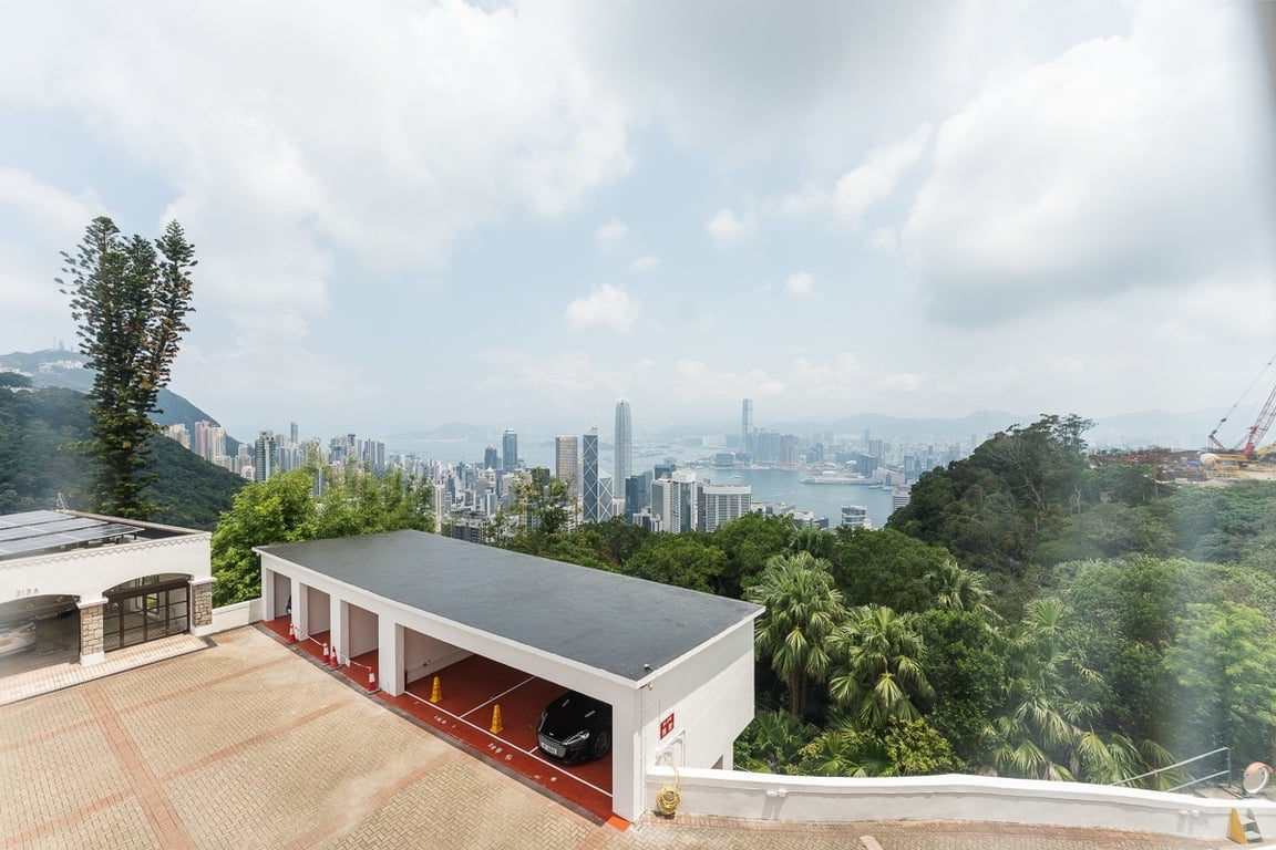 photo 7 — 33 Magazine Gap Road, The Peak