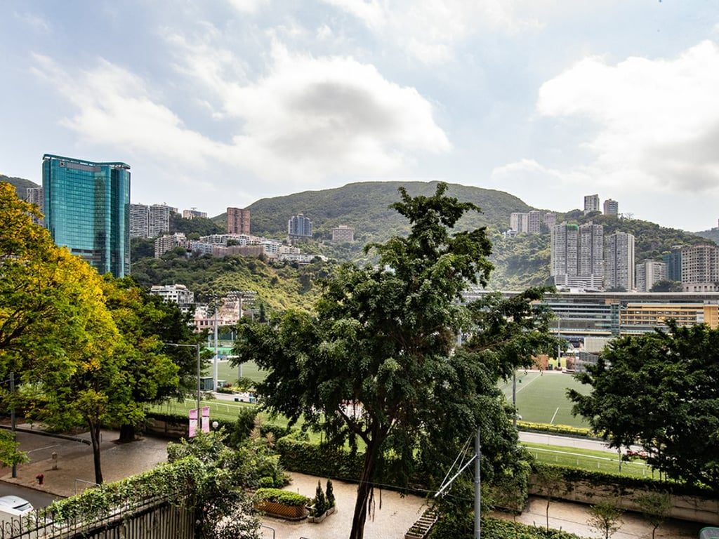 photo 2 — Linden Court, Happy Valley