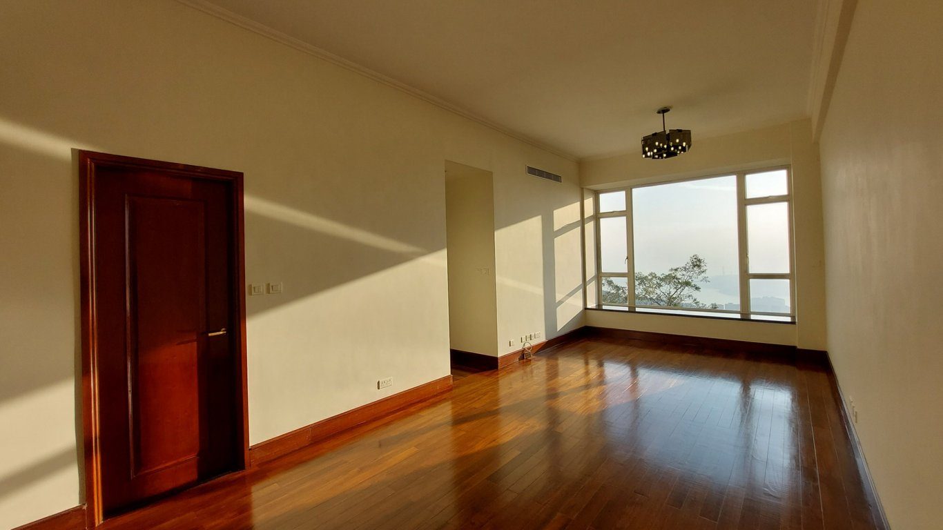 相片 7 — HOUSE A，山頂