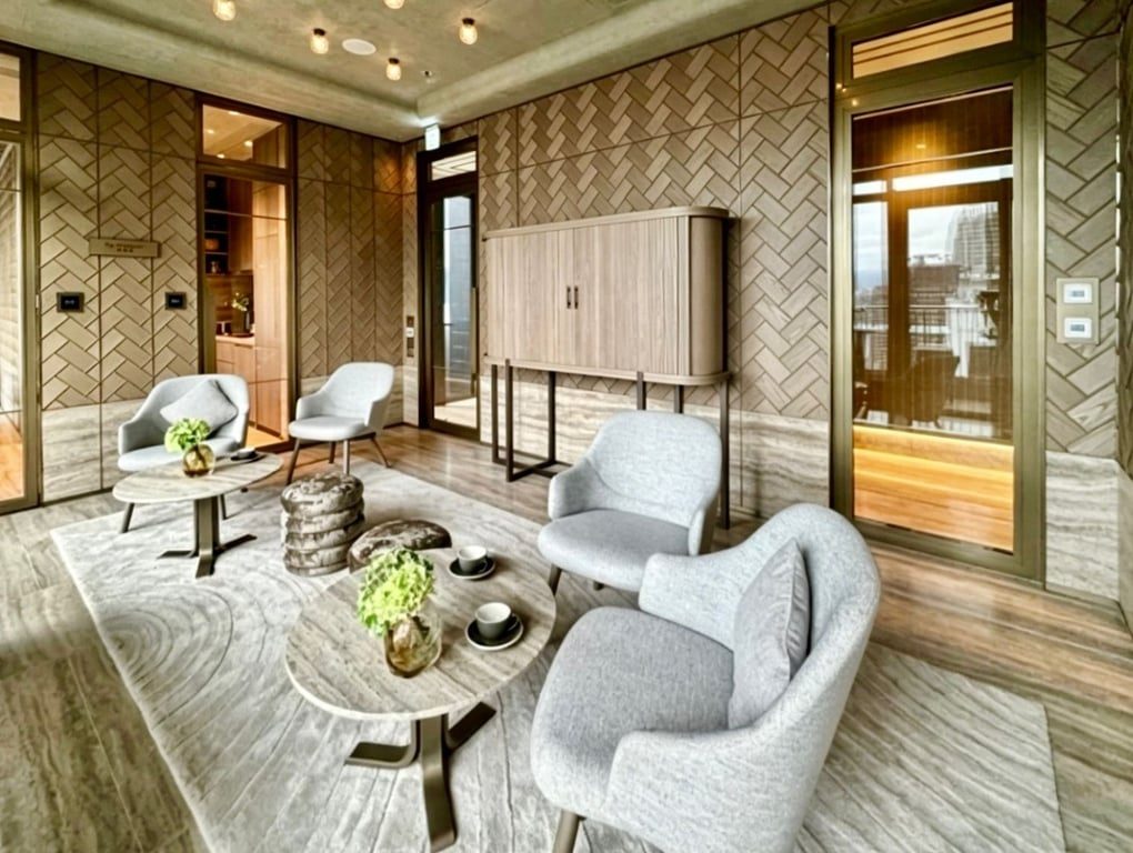 photo 13 — One Chancery, Central
