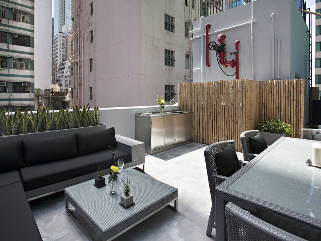 photo 2 — Augury 130, Sai Ying Pun