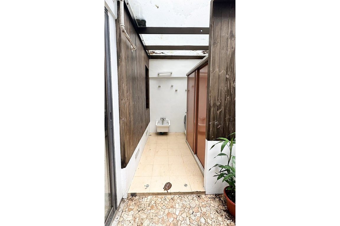 photo 13 — Mayfair Court, Happy Valley