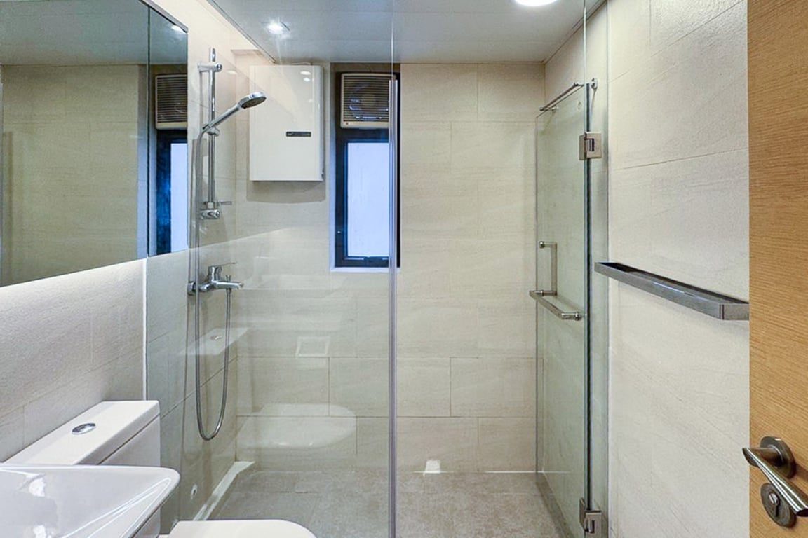 photo 8 — Mayfair Court, Happy Valley