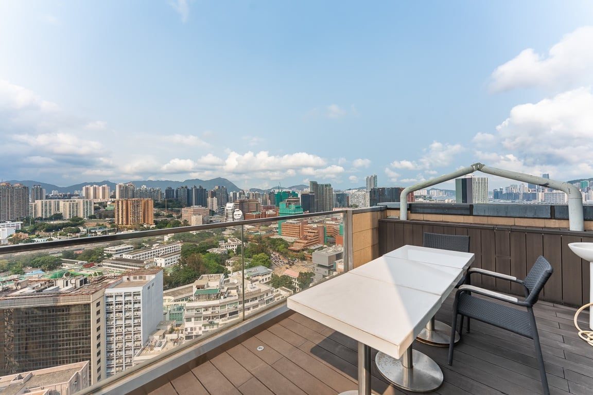 photo 6 — The Bauhinia, Tsim Sha Tsui