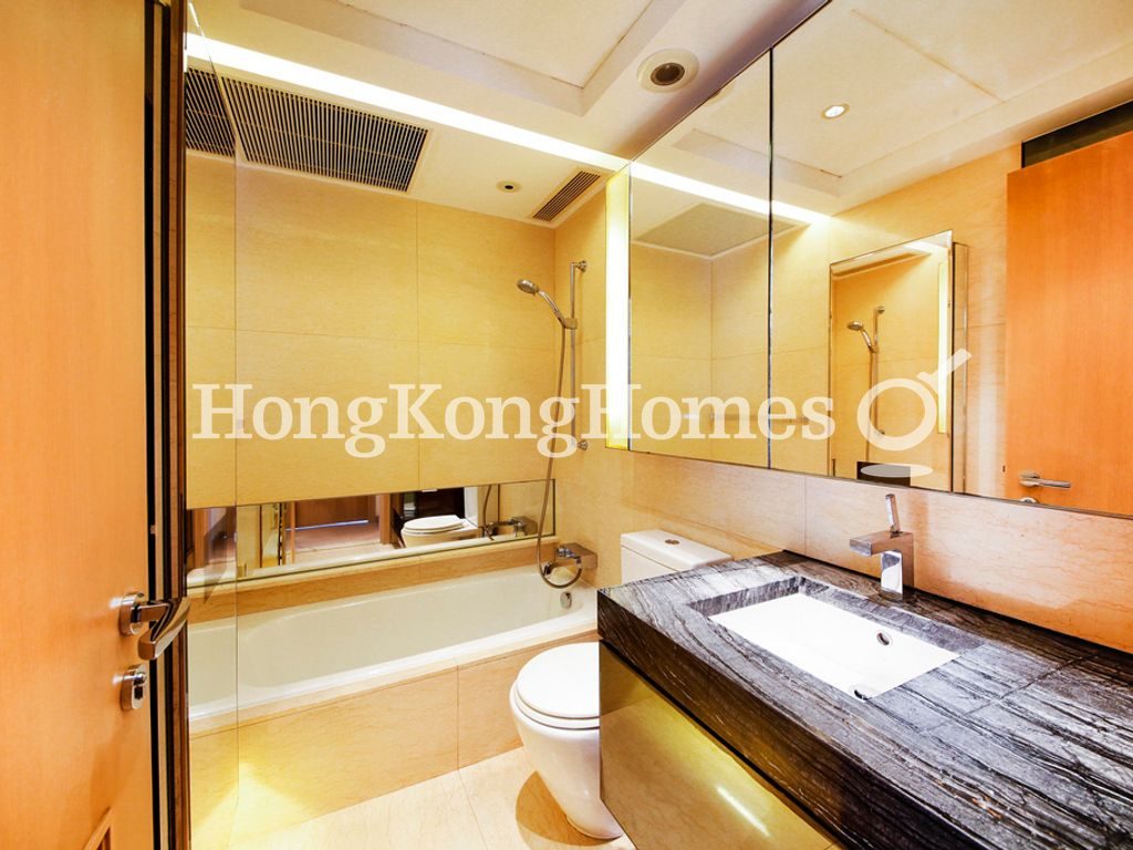 Bathroom — The Cullinan I, Tsim Sha Tsui