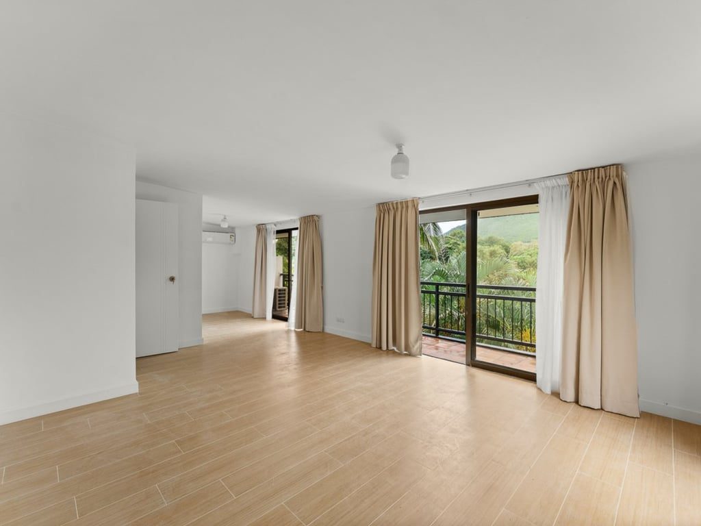 photo 4 — Fairway Vista, Clear Water Bay
