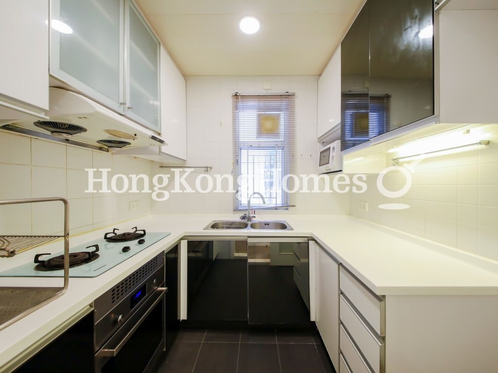 Kitchen — Viking Villas - Block B, North Point Hill