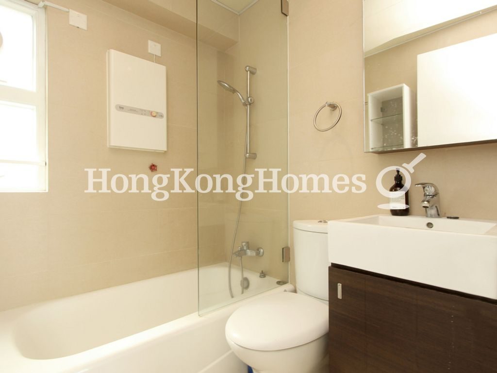 Guest Bathroom — 兆和軒，中環