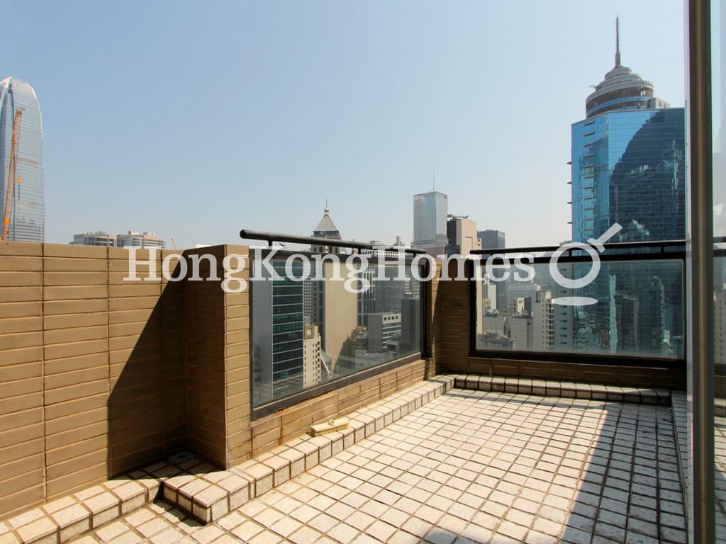Balcony off Living and Dining Room — 兆和軒，中環