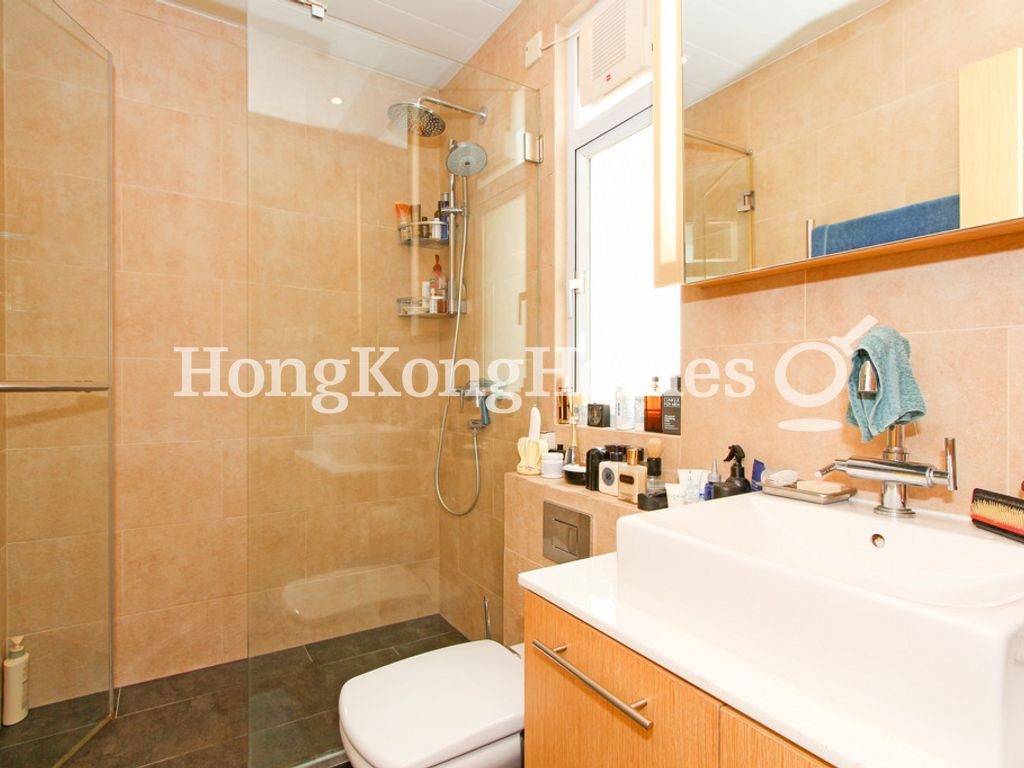 Master Bathroom — Acacia Villa, Cheung Sha