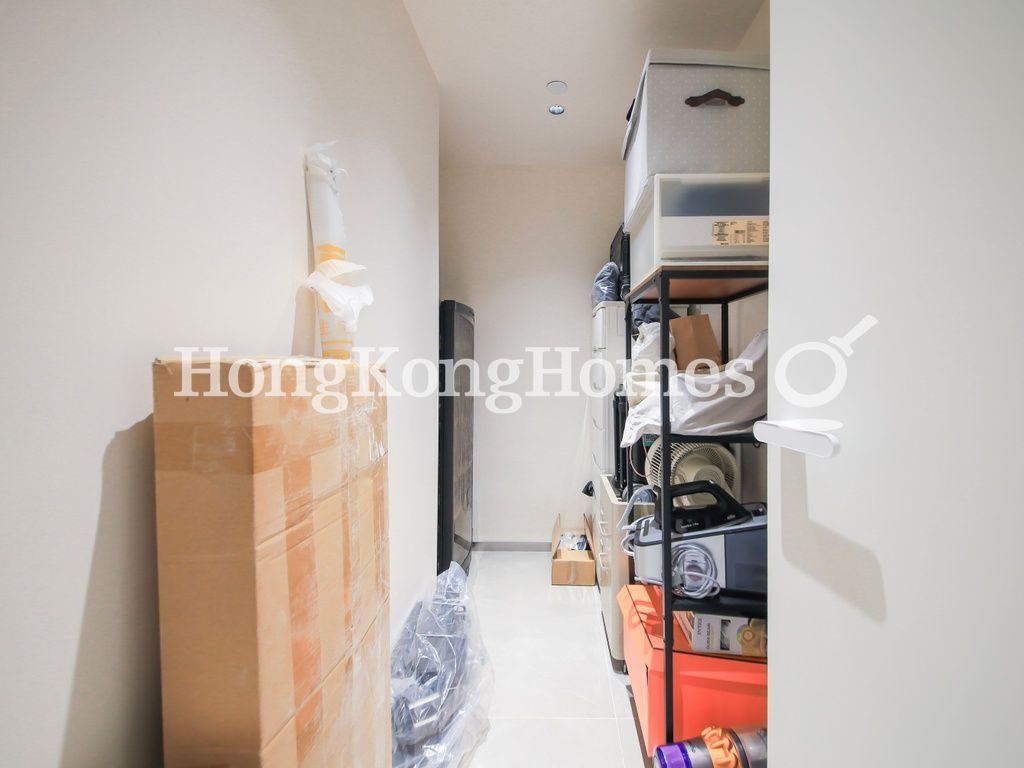 Store Room — Glenealy Tower (Wah Cheong Building), Central