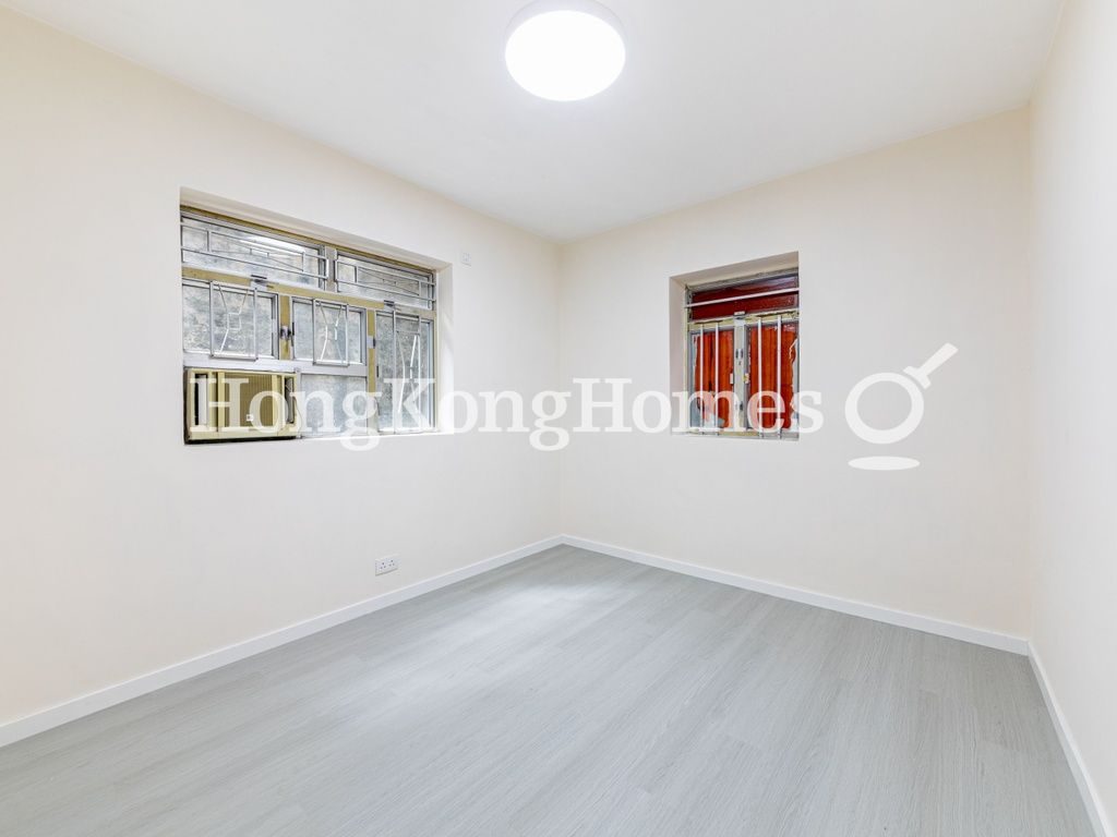 Third Bedroom — 豪華大廈，西半山