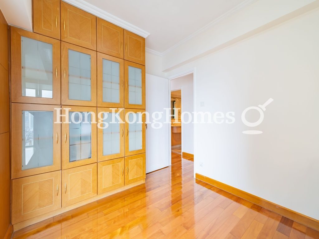 Second Bedroom — 維港灣 - 10座，大角咀