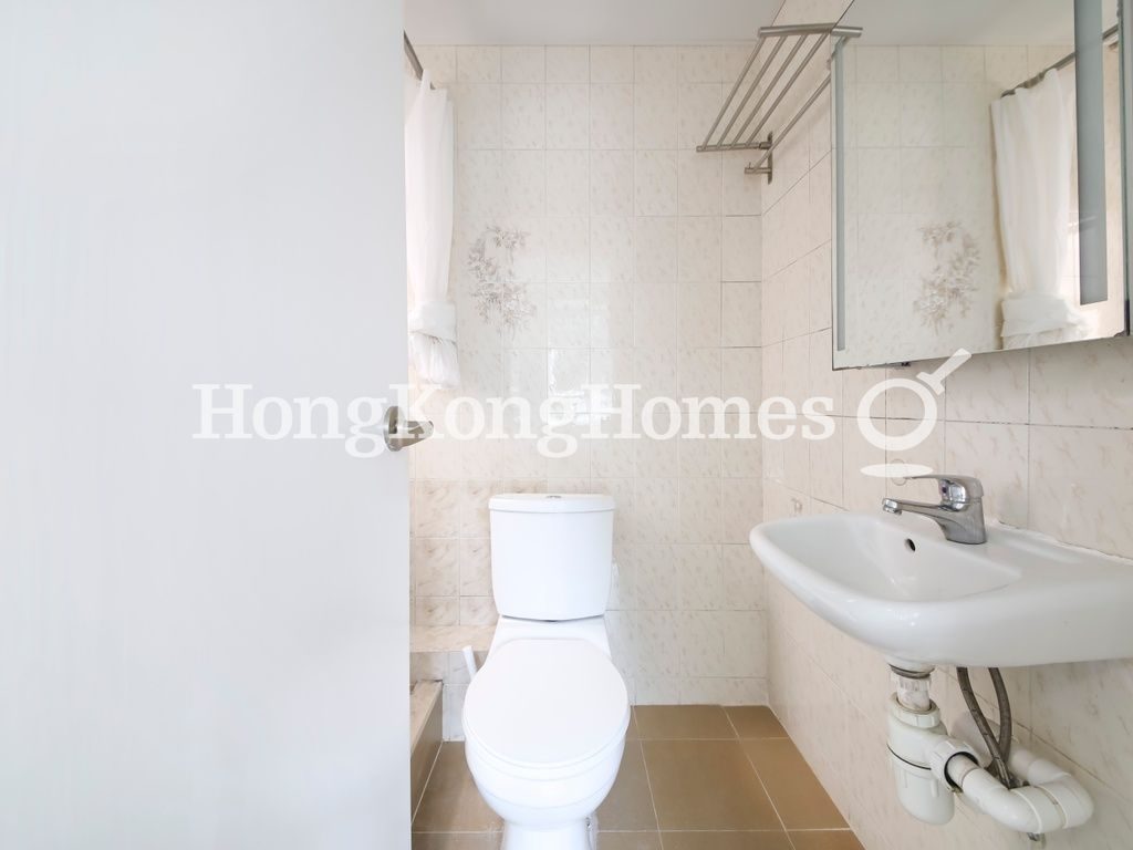Master Bathroom — 鳳凰閣 - 第02座，東半山