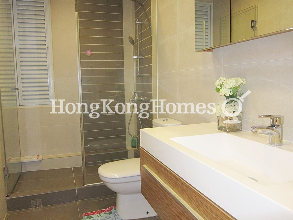 Guest Bathroom — 禮賢閣，西半山