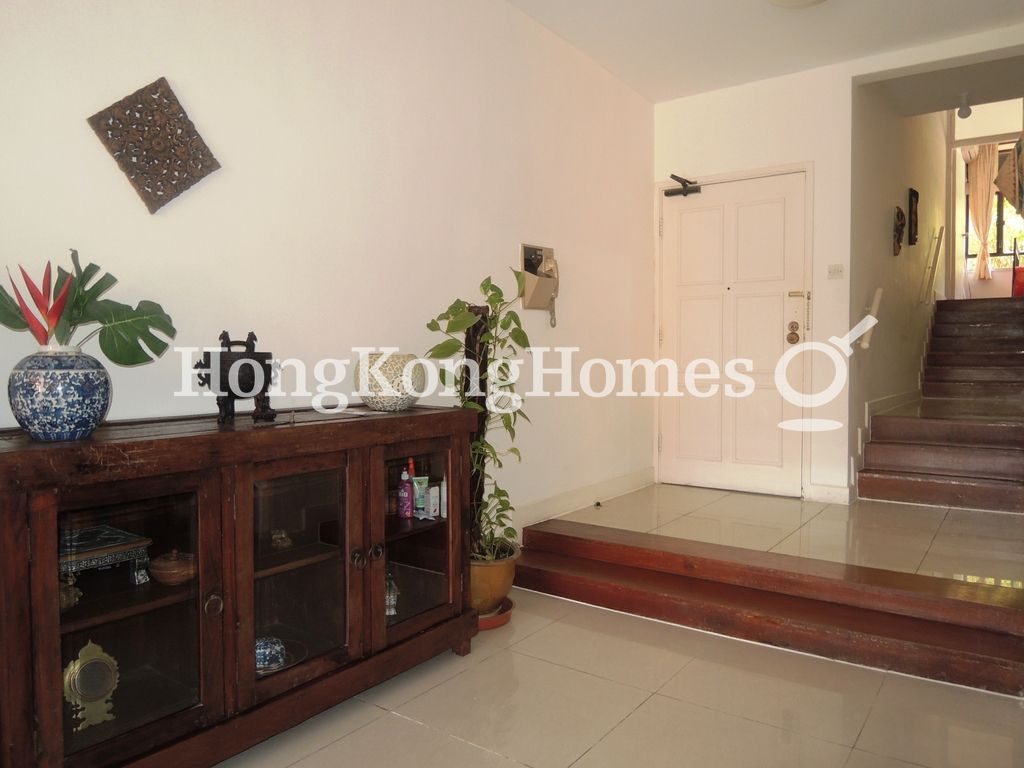 Entrance Area — 愉景灣 1 期 - 碧濤 - 海燕徑 - 第03座，愉景灣
